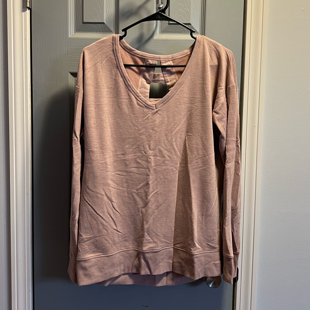 Medium Athletic Pullover Sweater